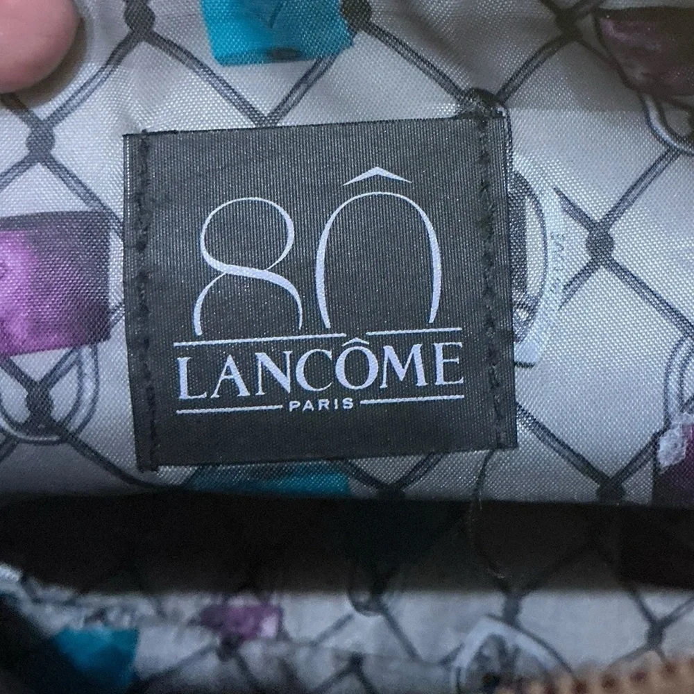 Lancôme Paris Cosmetic Bag w/ Sweet Shimmer Beauty Set & Spa Essentials